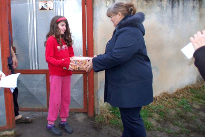 Cipősdoboz akció, 2015. december 20. képek